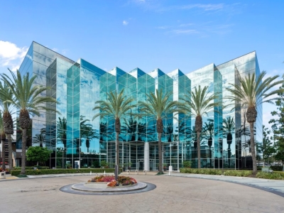 Metro Pointe Business Center