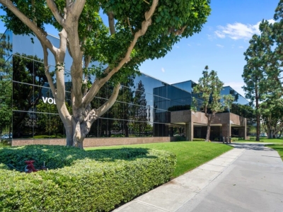 Metro Pointe Business Center